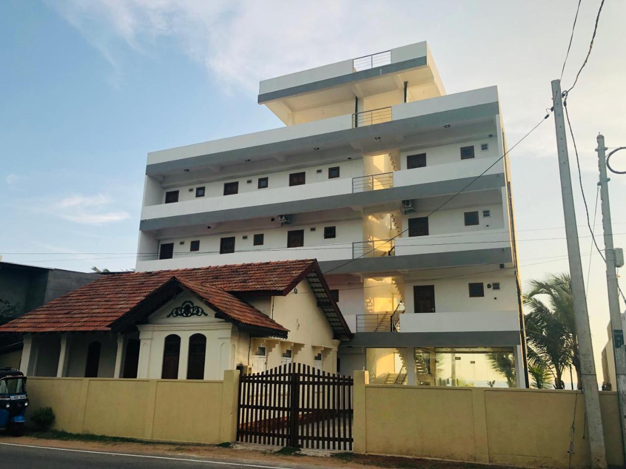 Hotel Ocean Edge Hikka Hikkaduwa Exteriér fotografie